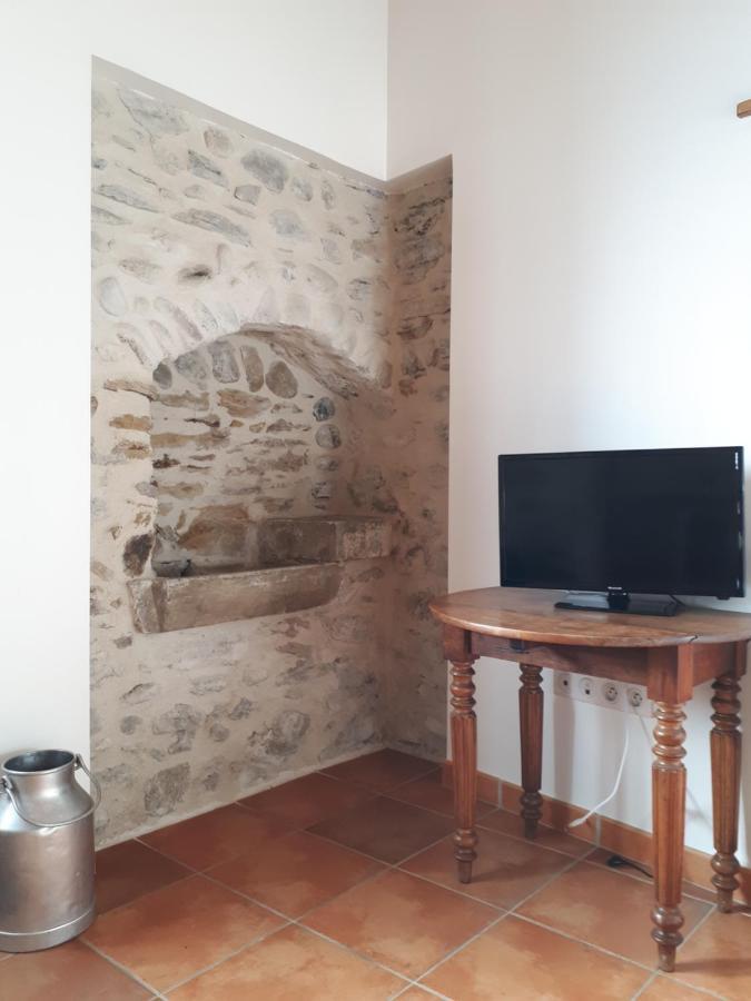 Bel Appartement Renove Dans Maison Bigourdane Pouzac Exteriér fotografie