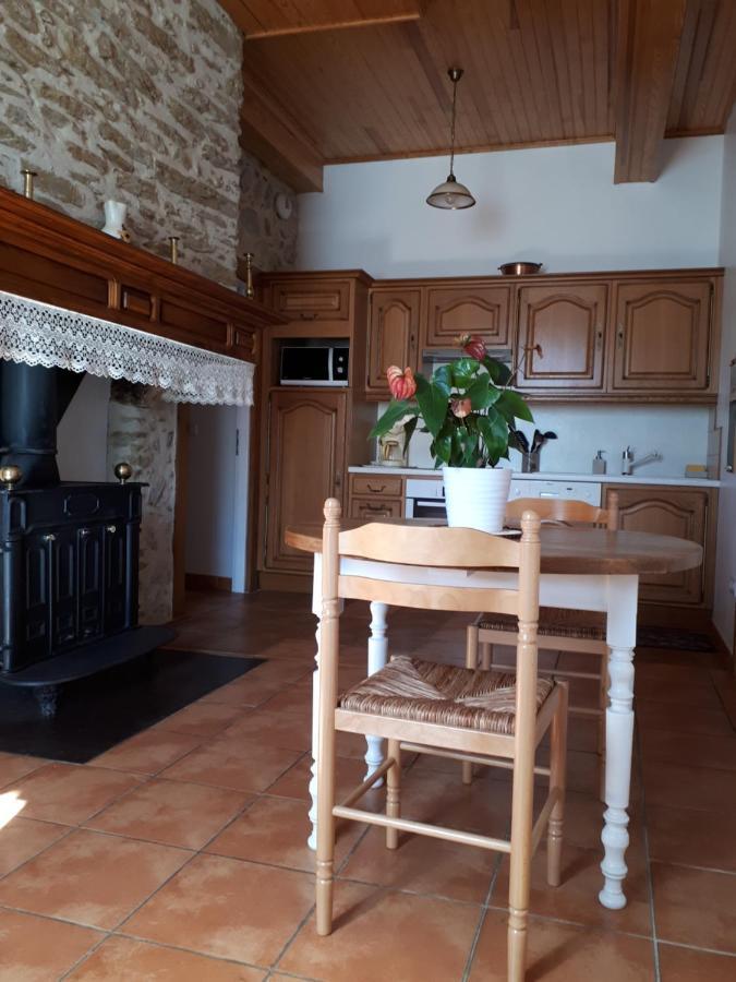 Bel Appartement Renove Dans Maison Bigourdane Pouzac Exteriér fotografie